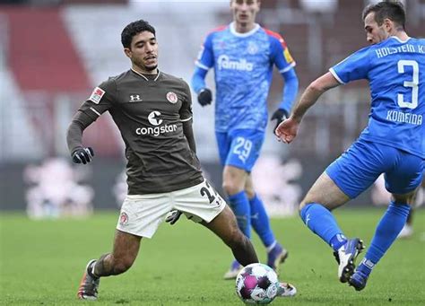 Oct 14, 2020 · #المصري يفوز على #الاتحاد_السكندري بثنائية احرز ثنائية المصري عمر كمال ومفتاح طقطق من ركلتى جزاء فى الدقيقيتن 45+2 و59 بينما أحرز كريم الديب هدف الاتحاد الوحيد فى الدقيقة 11. عمر مرموش مهاجم سانت باولي: فخور بأدائي | المصري اليوم