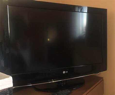 Lg 32 Inch Tv With Stand In Munlochy Highland Gumtree