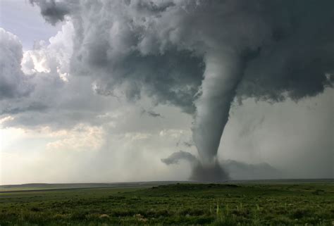 A 5 Minute Introduction To Tornadoes