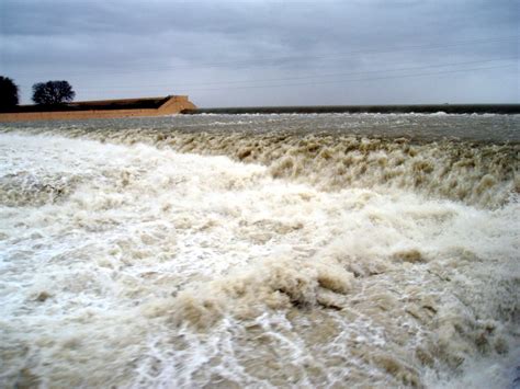 White Rock Spillway 3192006 Awesome Susana Flickr