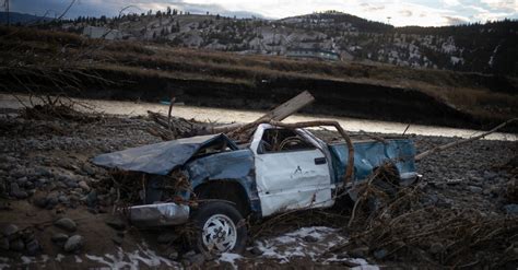 After The Floods British Columbia Picks Up The Pieces Vancouver Reports