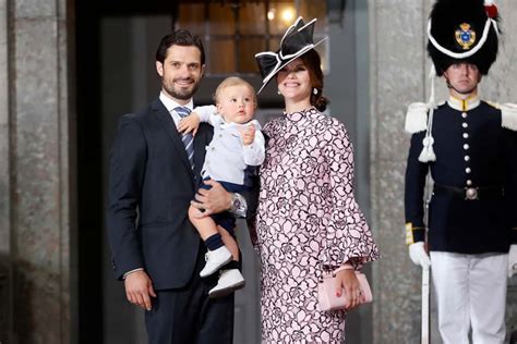 Juni war in schweden der tag der grossen gefühle: Prinz Carl Philip und Sofia von Schweden: Das Baby ist da! | Promifacts