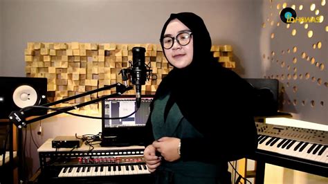 Watch the video for assalamu alayka from maher zain's forgive me for free, and see the artwork, lyrics and similar artists. Assalamu alayka - maher zain (cover Ressa) - YouTube