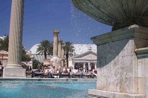 Pool At Caesars Picture Of Caesars Palace Las Vegas Tripadvisor
