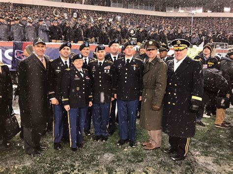 Sma Dailey Wearing Pinks And Greens At Army Navy Game Army