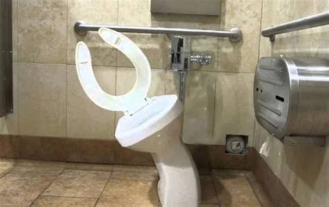 strange toilets 29 pics