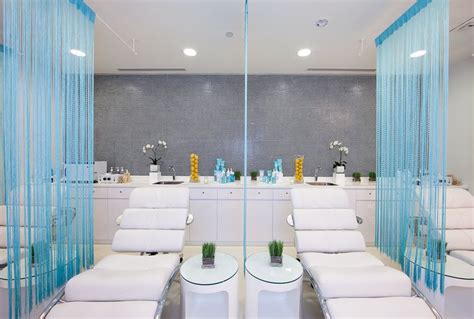 Bliss Spa Bright Light Blue Grey And White Bliss Spa Spa Interior Spa