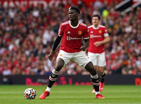 Paul Pogba Leaning Towards Manchester United Stay