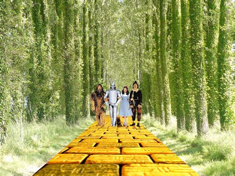Yellow Brick Road The Wonderful Wizard Of Oz Brick Road Wizard Of Oz