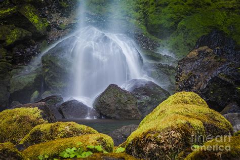 Elowah Falls Oregon Photograph By Brian Jannsen Fine Art America