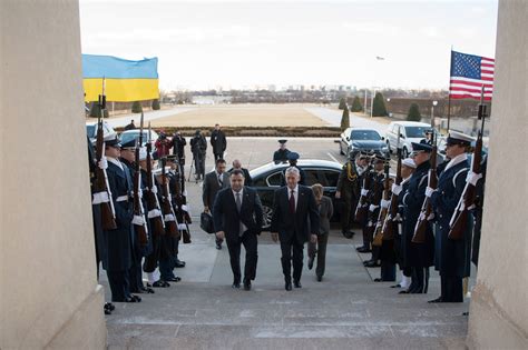 Mattis Meets With Ukrainian Counterpart At Pentagon Us Department