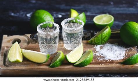 5082 Clear Tequila Stock Photos Images And Photography Shutterstock