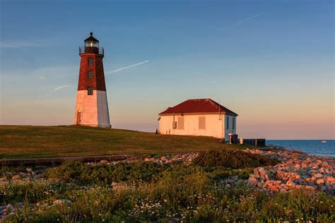 12 Loveliest Lighthouses In Rhode Island To See In 2023 New England