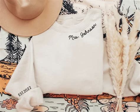 50 Best Morning of the Wedding Gifts for the Bride the Day-Of