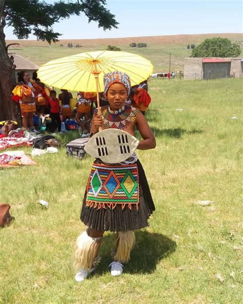 zulu maiden in umemulo traditional attire clipkulture images