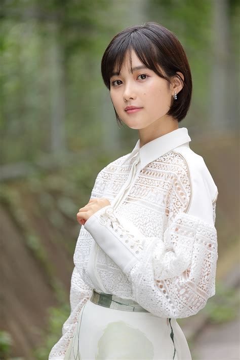 Pick Up Actress 井頭愛海 Hustle Press Official Web Site キムボクジュ ストップ