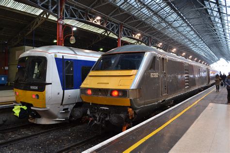 Chiltern Railways 165026 And Mk3 Dvt 82302 Seen At London Ma Flickr