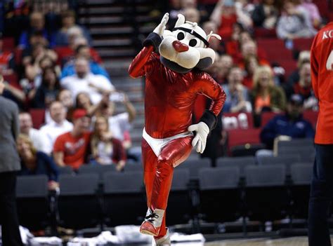 Descriptionhooper, the official mascot of the detroit pistons.jpg. Ranking Chuck the Condor and every NBA team's mascot, from worst to first - oregonlive.com