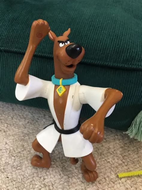 Cartoon Network Karate Scooby Doo Action Figure Kung Fu Figurine 14