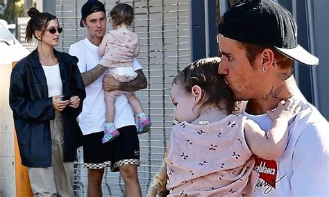 Justin Bieber Dotes On Wife Hailey Biebers Toddler Niece As The Couple