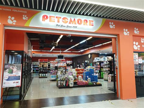 Popular Pet Store In Malaysia Called Out For Allegedly Neglecting