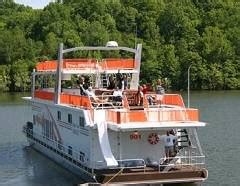 If you are looking for a rental houseboat for a family vacation or a houseboat for for those who are looking for the ultimate in house boating on dale hollow lake, take a look at the eagle. Dale Hollow Lake Houseboat Rental-Eagle Houseboat For Rent-Kentucky Boat Rentals | Rent It Today