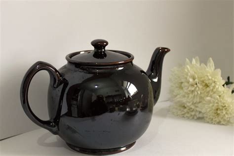 Brown Betty Classic Brown Lustre Teapot Made By Sadler Of Etsy Tea