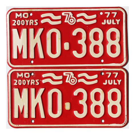 1977 Missouri Pair Mk0388 Bicentennial License Plates