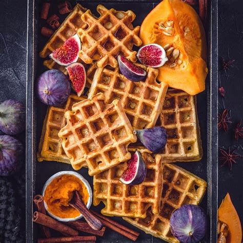 9 Healthy Things To Put On Your Waffles That Taste Amazing