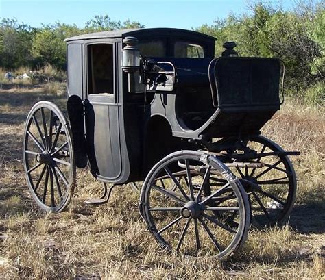 Brougham Carriage In 2021 Old Wagons Horse Wagon Horse Carriage