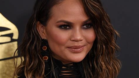 20 things you didn t know about chrissy teigen