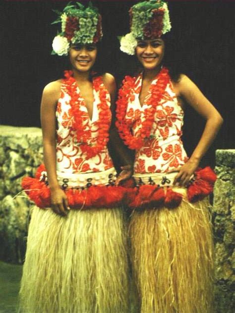 The Colors Are Very Pretty And Bright Hawaiian Traditional Dresses