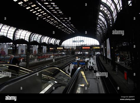 Hamburg Central Station Stock Photo Alamy