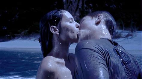 Virginie Ledoyen Naked Sex Scene From The Beach Scandal Planet