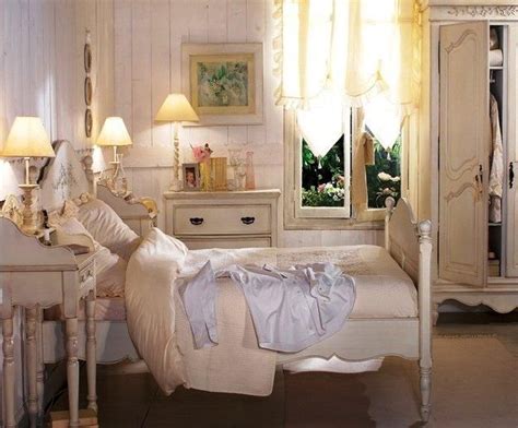 Modern Bedroom Decorating Ideas In Provencal Style