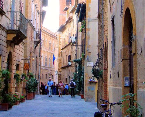 Visiting Pienza In Tuscany Italy Caf