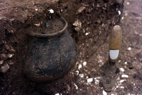 Human Bones In Pot May Reflect Gruesome Ritual Conducted By Army Of