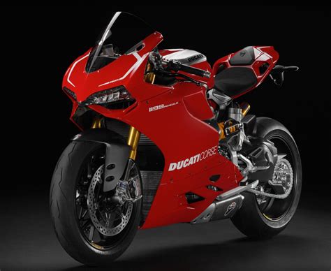 We have a large selection of second hand ducati 1199 panigale's from both independent and franchised dealerships. The 2013 Ducati Superbike 1199 Panigale