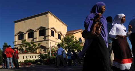 Us Government Delays Some Muslims Citizenship For Years Under Secret