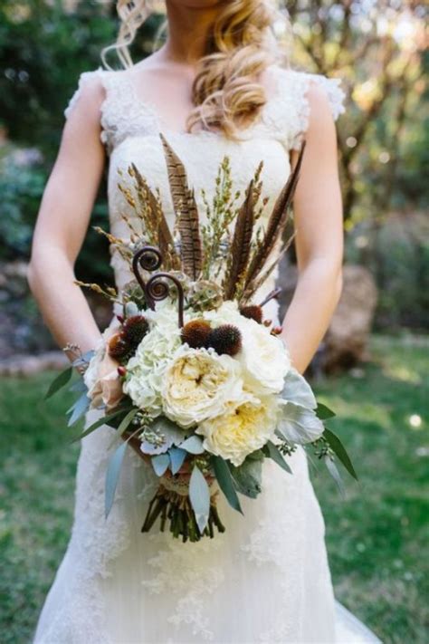 We did not find results for: 23 Textural Wedding Bouquets With Feathers - Weddingomania