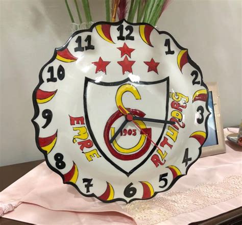 Galatasaray Taraftar Ini Saati Simli Saat Plates Tableware Desserts