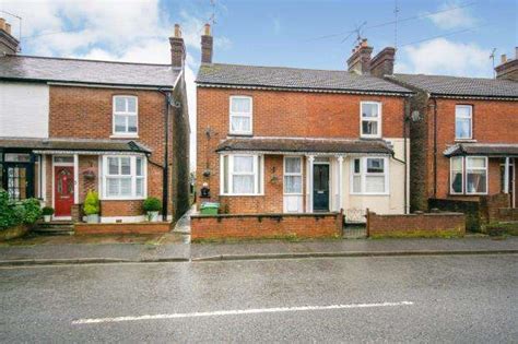 3 Bedroom Semi Detached House For Sale In Road Horsham West Sussex Rh13