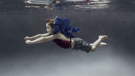 Taking A Dive Photographer Overcomes Fear To Capture Underwater Portraits