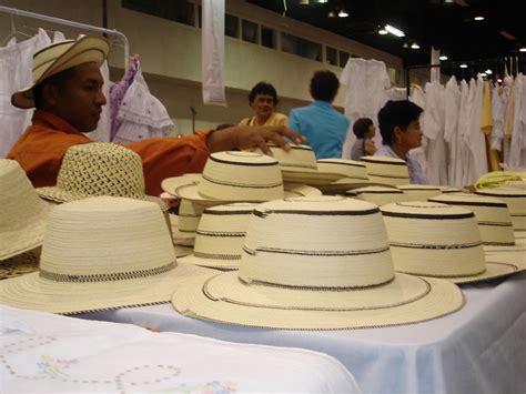 De Los Sombreros Típicos Que Se Usan En Panamá Día A Día