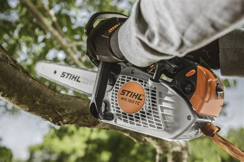 Lightweight And Easy To Use Arborist Chainsaw Made For In Tree Work