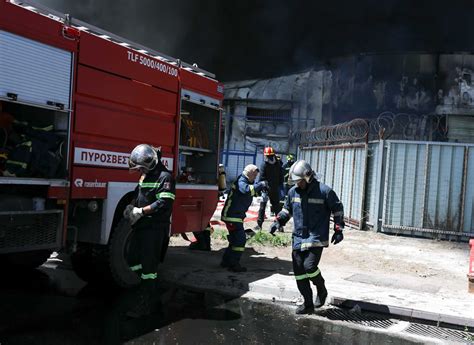 Διαβάστε όλα τα άρθρα του star.gr σχετικά με το θέμα φωτια βαρη Τραγωδία στη Βάρη - Νεκρή μια 67χρονη μετά από φωτιά σε ...