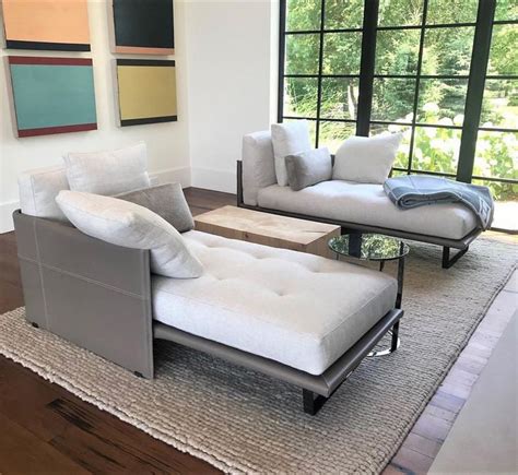 The disadvantages of carpet tiles. Beautiful Sunny day in Houston! Fall or Summer? Indoors or Outdoors? Mmmm ...Indoors! #Minotti ...
