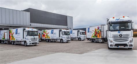 Camion frigorifique : l'Actros chez Havi Logistics - RoadStars
