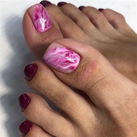 100 pedicure colors and design ideas — 14