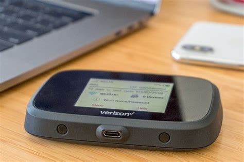 The Best Wi Fi Hotspot Reviews By Wirecutter A New York Times Company